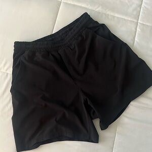 Gently worn, tag removed, lululemon, no holes